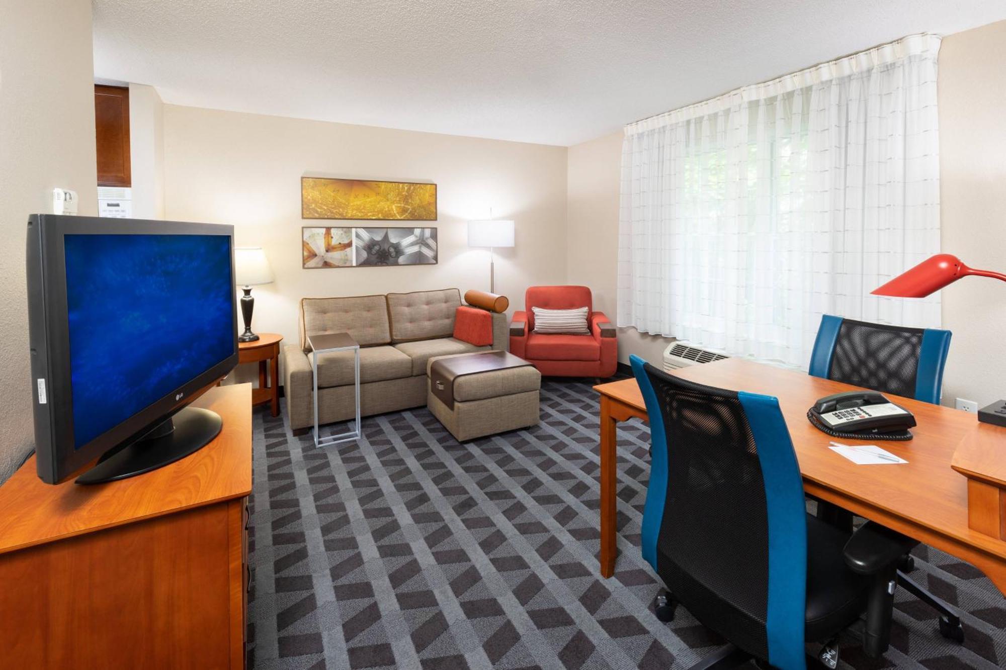 Towneplace Suites Bowie Town Center Eksteriør billede