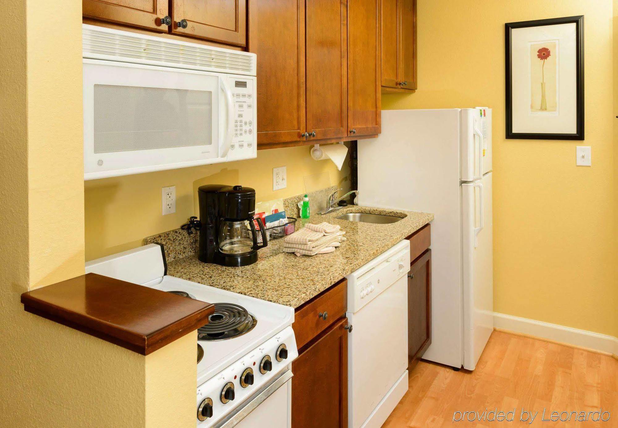 Towneplace Suites Bowie Town Center Eksteriør billede